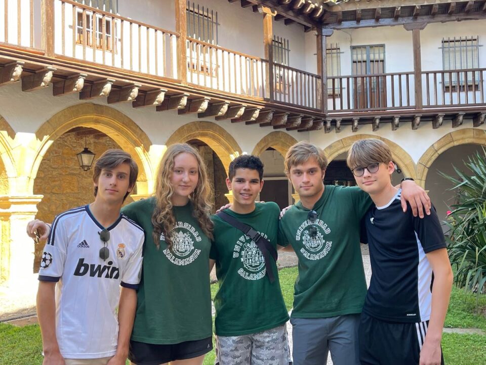 A-Day-at-Convento-Las-Dueñas-on-Salamanca-Photo-3